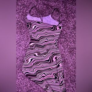 Cute spaghetti strap dress for a night out.